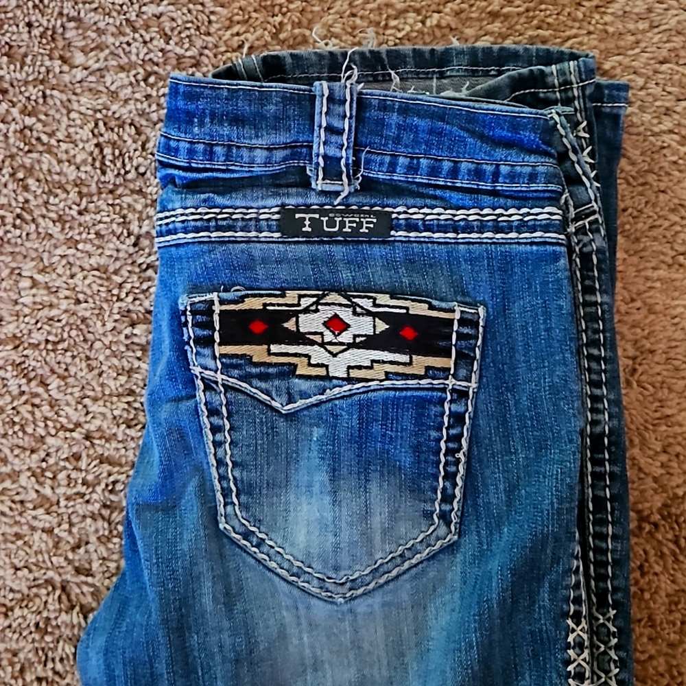 Cowgirl Tuff Jeans 30/33
